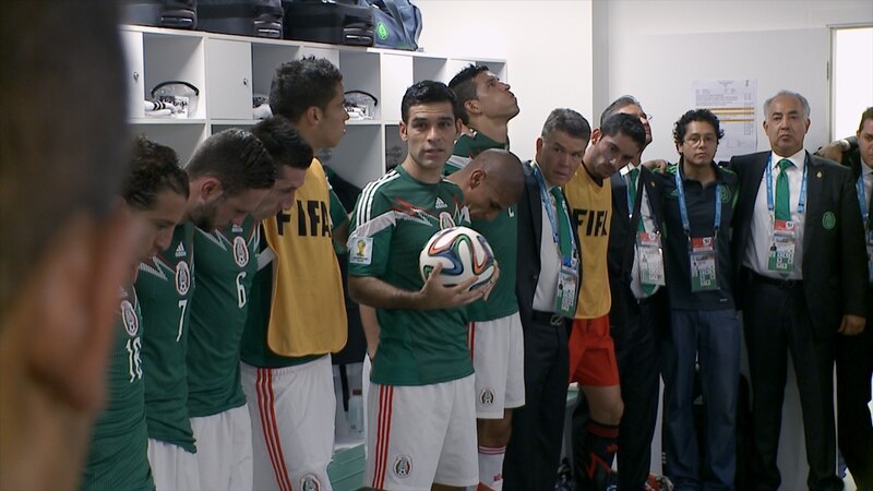 La Selección Mexicana de Fútbol se prepara para el partido contra Brasil