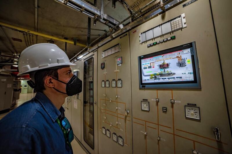 personal Hidroeléctricas CFE 
La proporción de energía limpia generada por la CFE pasó de 23.4% a 28.6%