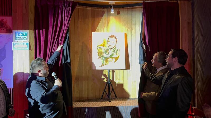 Presentación del retrato de Chavela Vargas en el bar La Única
