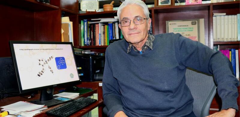 El científico español Juan Luis Ramos, pionero en el desarrollo de fármacos contra el cáncer