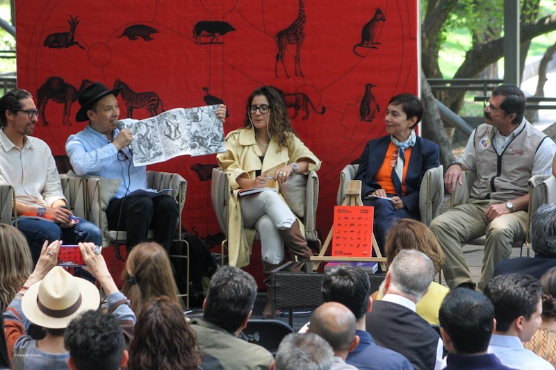 Presentación del libro "Animales en extinción" en el Museo de Historia Natural