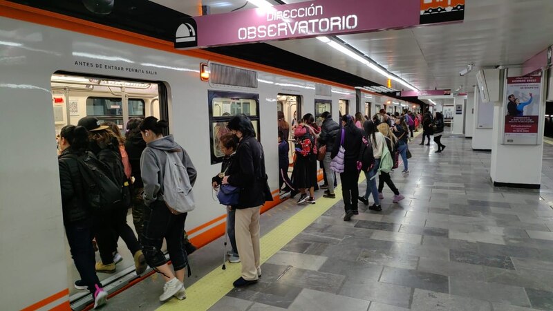 Un vagón del metro de la Ciudad de México