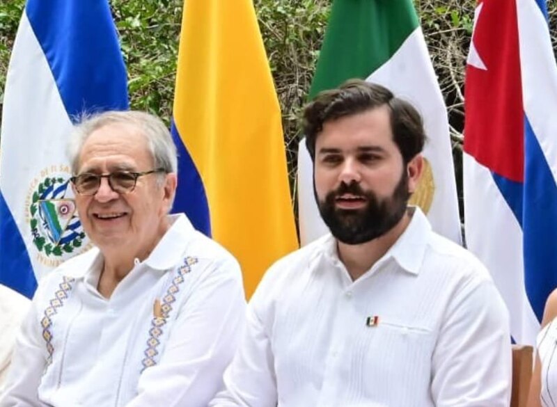 Presidente de Costa Rica, Carlos Alvarado, junto al presidente de Cuba, Miguel Díaz-Canel.