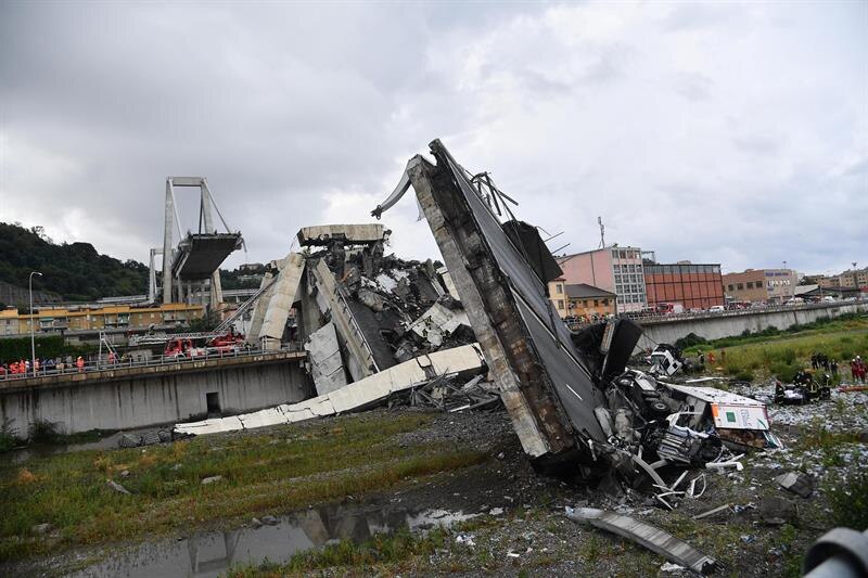 Colapsa puente en Génova, Italia