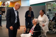 Banco Azteca fortalece su compromiso con la inclusión: entrega 200 sillas de ruedas en 2025