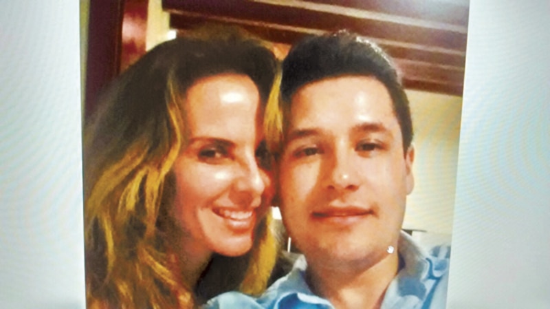 Pareja de famosos muestra su amor en redes sociales