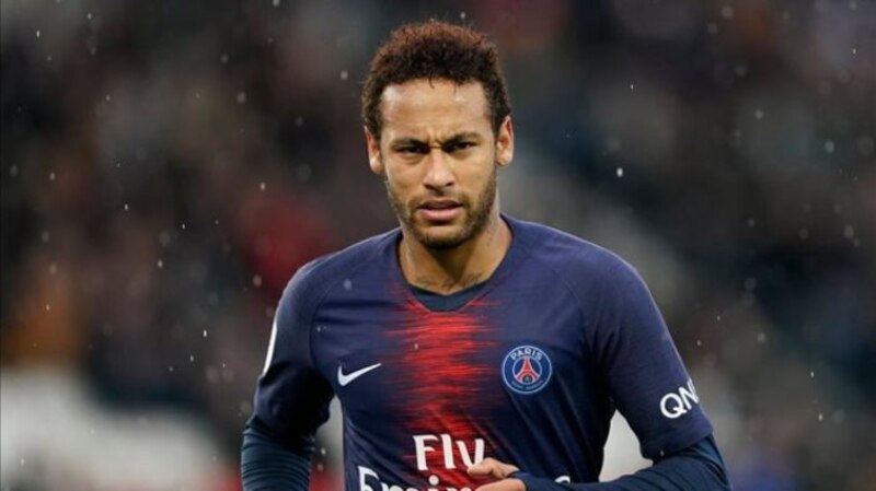 Neymar, el jugador brasileño del Paris Saint-Germain, durante un partido de fútbol.