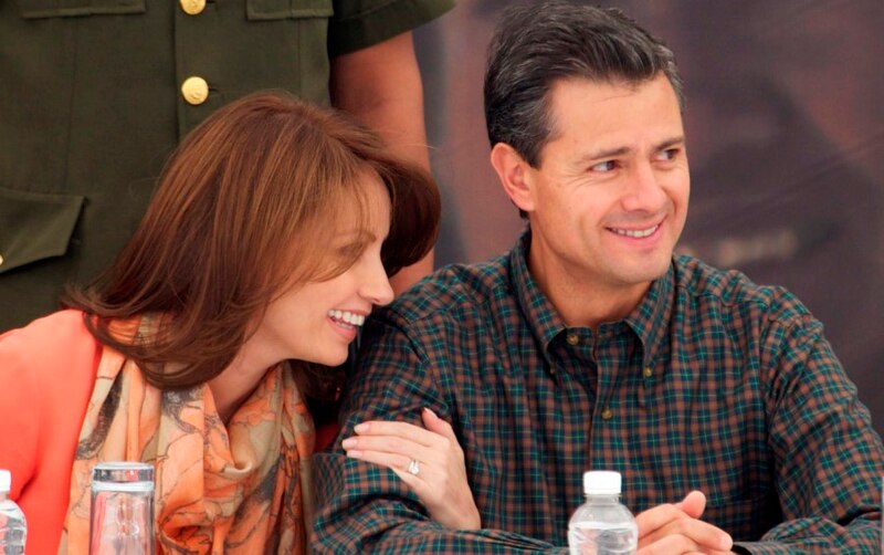 AMLO y su esposa Beatriz Gutiérrez Müller