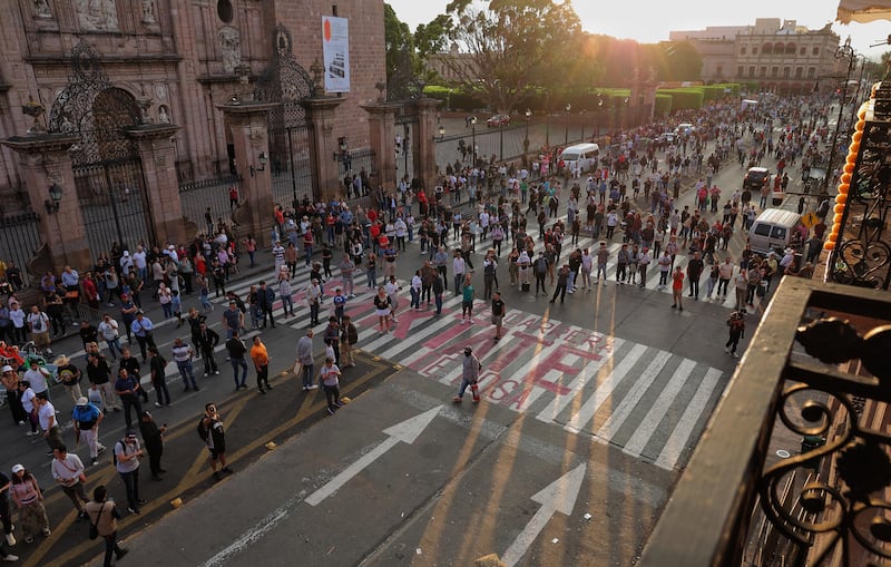 Paro y marcha por Carlos Manzo