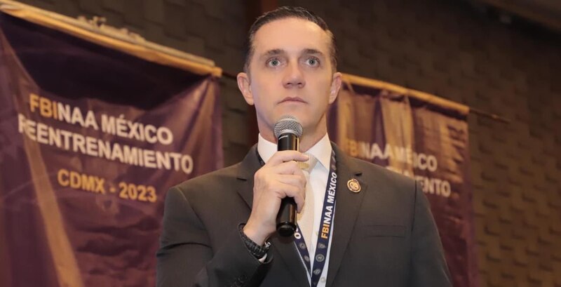Samuel García, gobernador de Nuevo León, en el foro de la FBINAA en CDMX