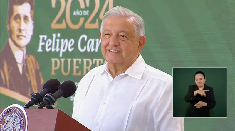 El presidente López Obrador da un discurso en la ceremonia del Grito de Independencia