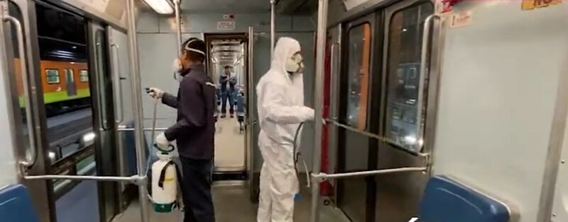 Limpieza y desinfección de vagones de metro