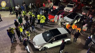 Acaban con la fiesta: llevan a 6 vehículos al corralón en arrancón en Tlalpan
