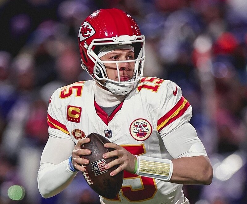 Patrick Mahomes, el mariscal de campo de los Kansas City Chiefs, durante un partido de la NFL.