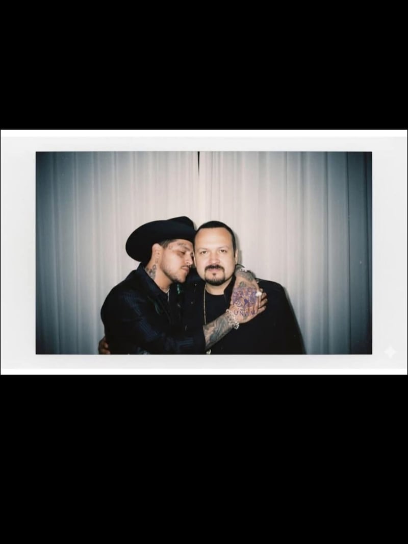 Las fotos controvertidas de Emiliano Aguilar