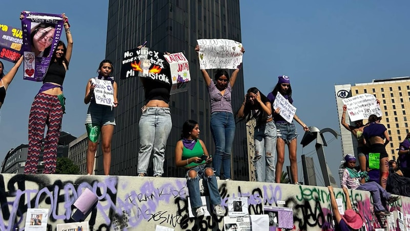 Protesta contra la violencia de género en México