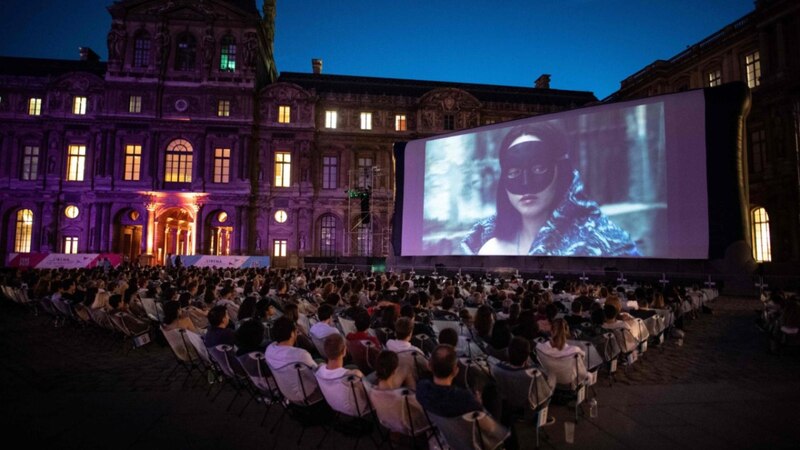 Cine al aire libre en París