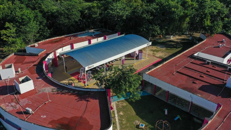 Nuevo domo en CIPI de Bacalar La gobernadora Mara Lezama inauguró un nuevo domo en el Centro Integral de Primera Infancia, una obra solicitada por madres y trabajadores