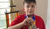 Su familia fue víctima de las desapariciones y lucha para ir a su competencia de matemáticas