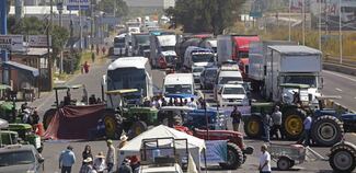 Bloqueo de carreteras porque Morena traicionó y abandonó a productores del campo: PRI