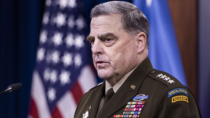 El general Mark Milley, jefe del Estado Mayor Conjunto de Estados Unidos, habla durante una rueda de prensa en el Pentágono.