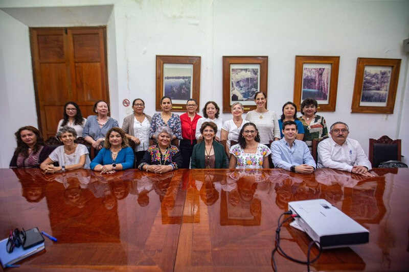 Reunión de trabajo de la Secretaría de Turismo de Yucatán