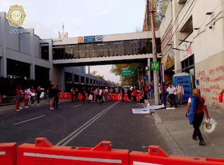 ¿Sigue cerrada Calzada de Tlalpan? Reporte de la protesta en San Antonio Abad