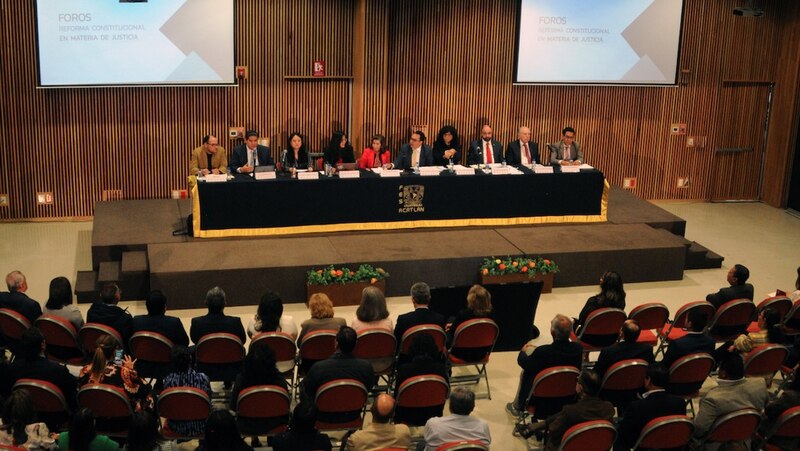 Foro sobre la reforma constitucional en materia de justicia