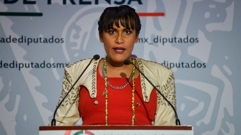 La diputada transgénero María Clemente García Moreno pronuncia un discurso en el Congreso de la Ciudad de México.