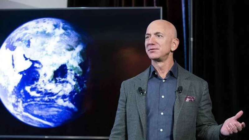 Jeff Bezos, el fundador de Amazon, habla sobre el futuro de la Tierra