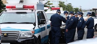 Individuo ataca con un puñal a ocho personas y lanza ácido a siete más en fábrica de Japón