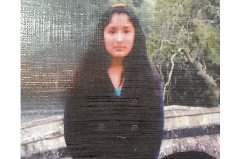 La jovencita de la foto