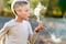 Daño infantil por inhalar humo de tabaco    