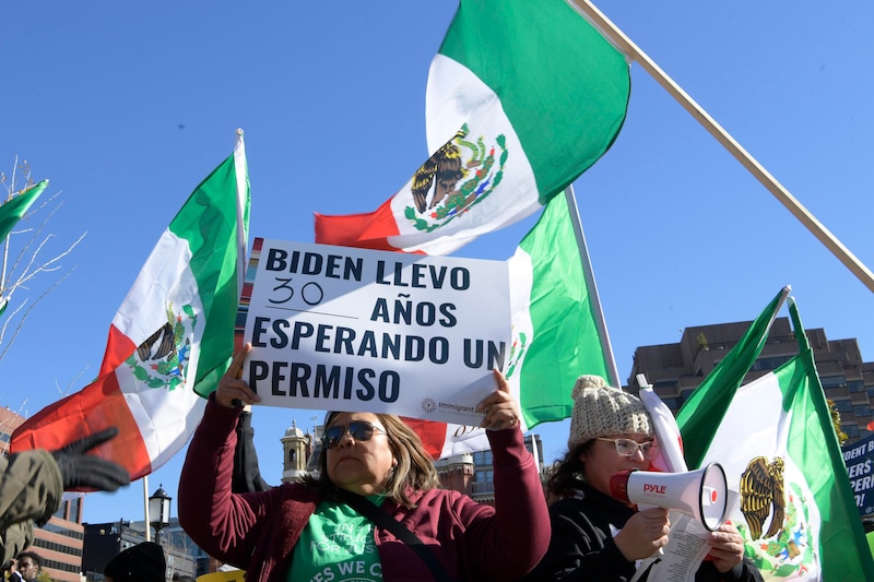 Biden lleva 30 años esperando un permiso