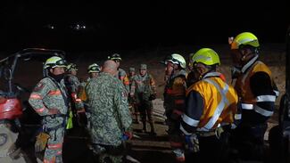 Personal de la CFE y rescatistas de Grupo Frisco se integran a la búsqueda de mineros en Sinaloa 