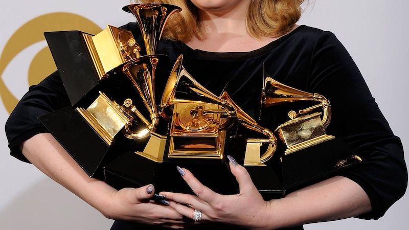 Adele, la gran ganadora de los Grammy 2012