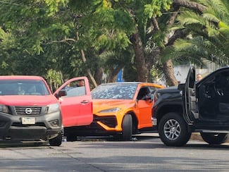 Tiroteo con ráfagas de armas de alto poder en Avenida Topacio; saldo preliminar de 2 muertos y 5 heridos