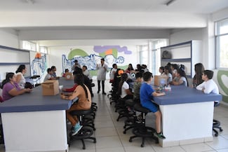 Ciencia para todas y todos: CIATEJ acerca talleres a la Base El Valle en Tlajomulco