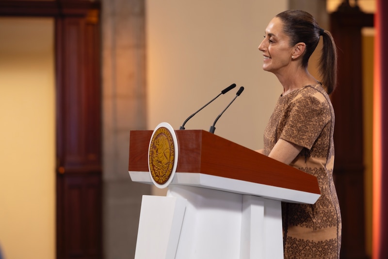 La Presidenta Claudia Sheinbaum extendió sus felicitaciones al Papa León XIV por su designación y adelantó que lo invitará para que visite México
