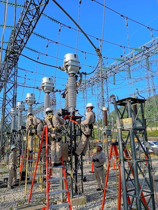  Comisión Federal de Electricidad fortalece la Red Nacional de Transmisión  