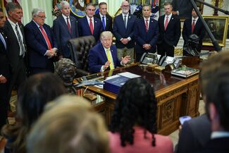 El acuerdo depende de que Trump libere 24,000 millones en fondos iraníes    