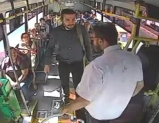 Por no bajarlo en una parada prohibida, un pasajero agredió a un conductor de la ruta 622 