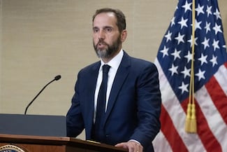 Gobierno de E.U. investiga a Jack Smith, fiscal que imputó a Donald Trump 