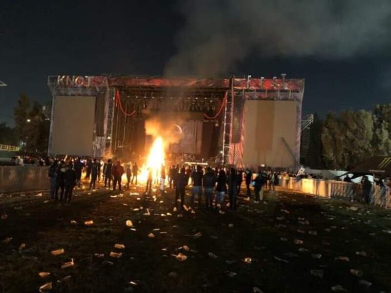 Incendio en el escenario del festival de música