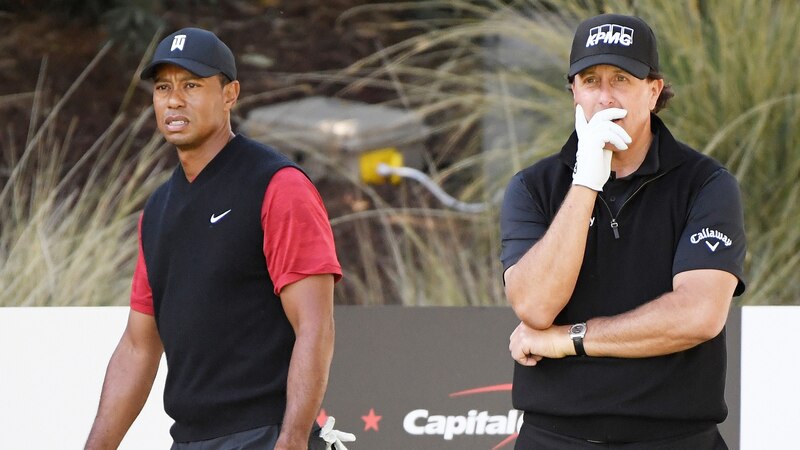Tiger Woods y Phil Mickelson en el Genesis Invitational