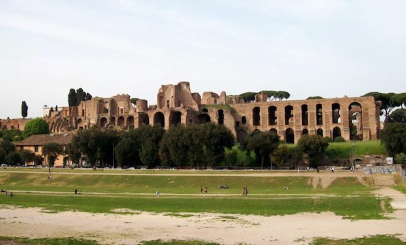 Las ruinas del Foro Romano en Roma, Italia.