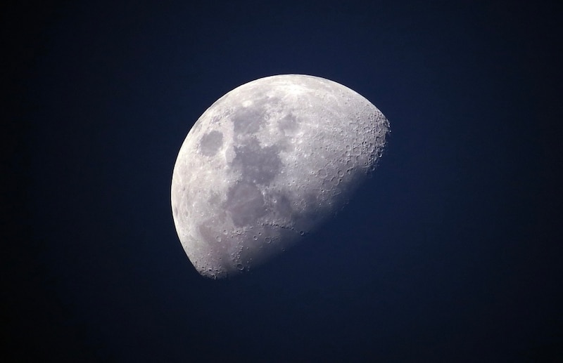 La luna en cuarto creciente