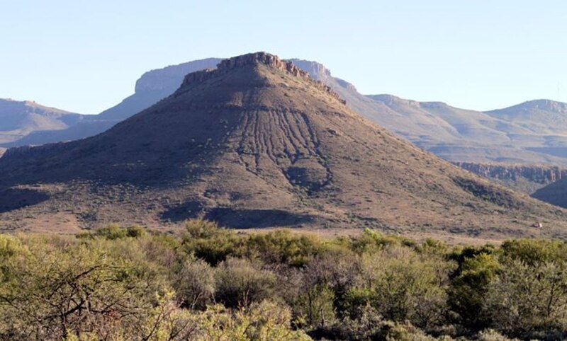 Montaña en el desierto