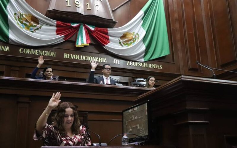 Diputados mexicanos discuten sobre una nueva ley