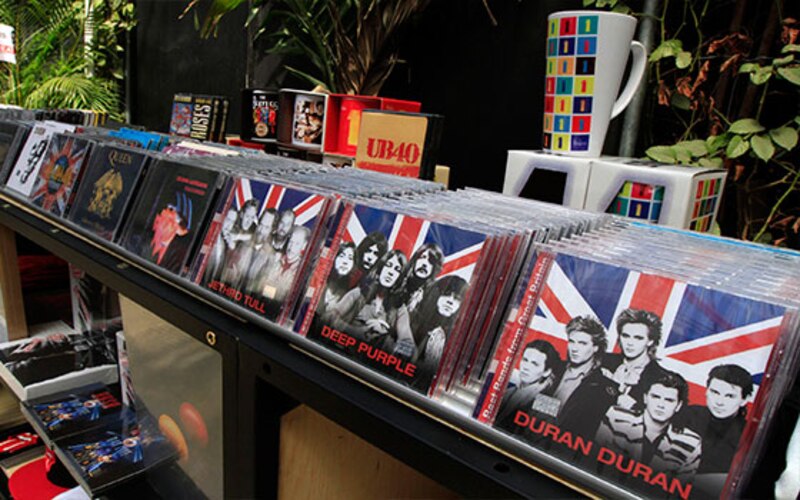 Discos de vinilo de rock y pop de los años 70 y 80